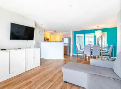 Beautiful and Bright Renovated 2 Bedroom Condo