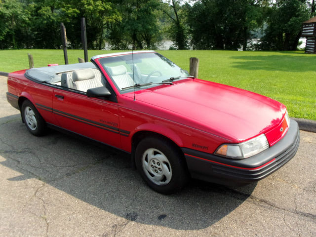 Rust Free 1993 Cavalier RS convertible From South Carolina in Classic Cars in Bedford - Image 4