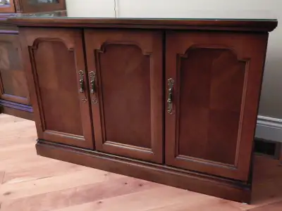 High Quality Hutch Cabinet, with a pair of swinging doors, 3rd solo door, cutlery drawer, 2 adjustab...