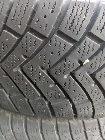 Used winter tires on VW steel rims 5x112 195/65r15 95t