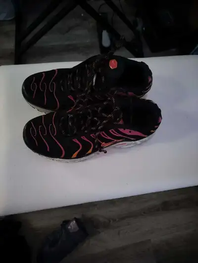 Nike Air Max shoes , View more
