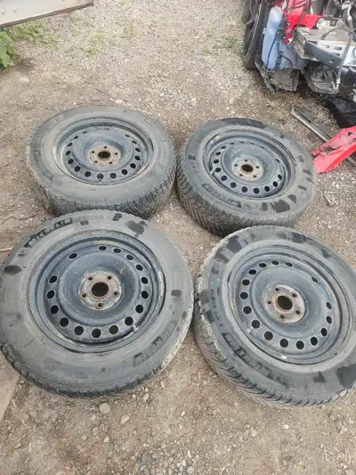 235 65 r17 came off 2013 honda odyssey tires with wheels please contact us for more information at 4...
