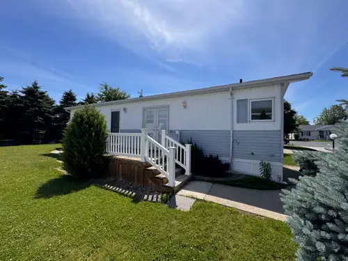 READ THIS: Do not message me here. Contact me via the MLS listing page here because all the response...