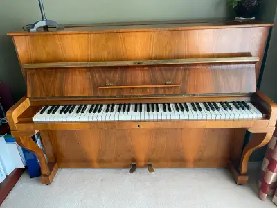 Free Upright Piano, View more