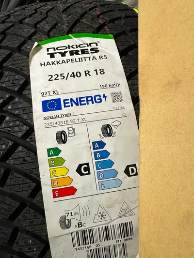 NOKICN HAKKAPELITTA R5 -225/40R 18 ,two are on rims 200 KM ON THEM , TWO ARE OFF WITH 0 Km One non-d...
