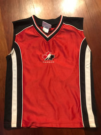 Team Canada kids childs hockey jersey / shirt age 4