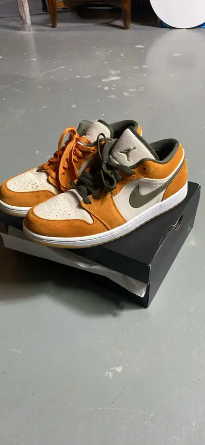 Jordan 1 Lows size 10.5, View more