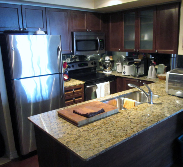 Dntwn. Toronto, Bay St. at College Park-June/1st (Gay Male) in Room Rentals & Roommates in City of Toronto - Image 3