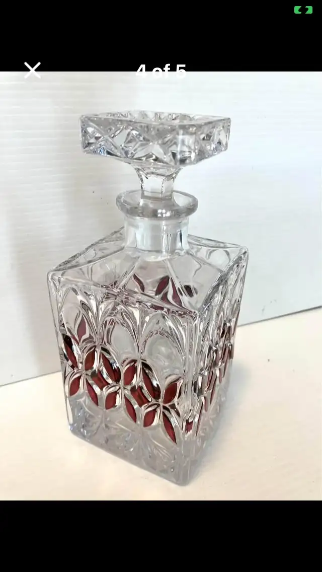 Crystal Decanter 437431718831738880