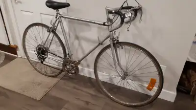Vélo de sport – Supercycle Grand Touring – Sport Bike, View more