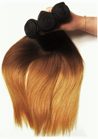 3 Bundles Peruvian Ombre 3-Tone 1B/4/27# Straight Human Hair dans Santé et besoins spéciaux  à Ville de Montréal - Image 3