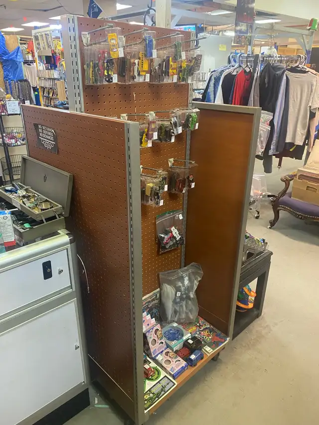 5 foot tall wooden Figure stand/Shelve & hanging clips on whe in Home Décor & Accents in Hamilton - Image 4