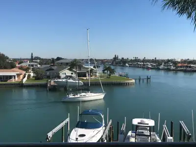 Beautiful 2bd in St Petersburg (Treasure Island), water views, View more