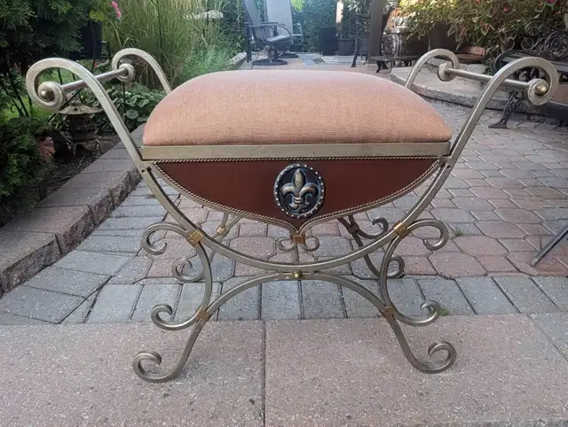 Vintage Wrought Iron Side Chair with Fleur-de-lis medallion