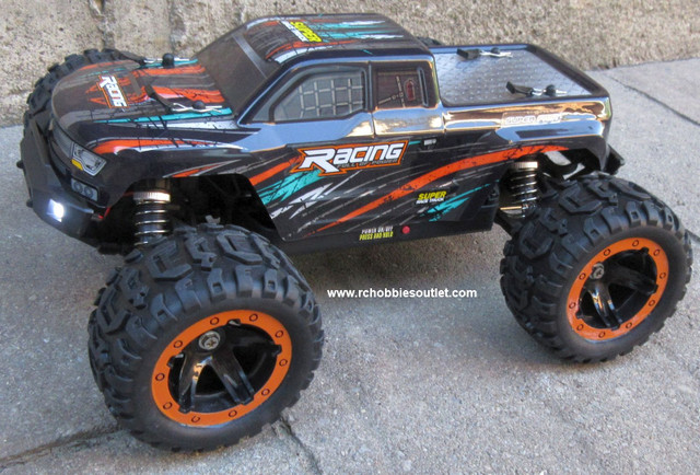 New RC  Truck Brushless Electric  1/16 Scale LIPO 4WD RTR in Hobbies & Crafts in Saint John - Image 4