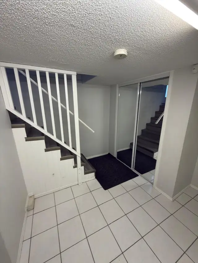 room for rent in Room Rentals & Roommates in City of Toronto - Image 4