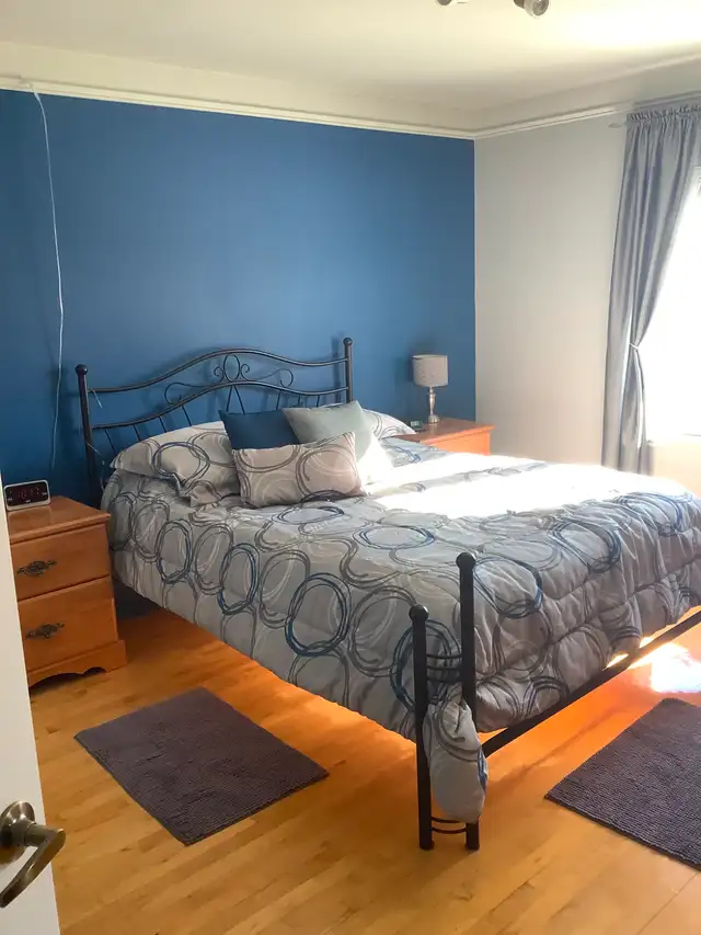 SET DE CHAMBRE COMPLET in Beds & Mattresses in Laval / North Shore - Image 5