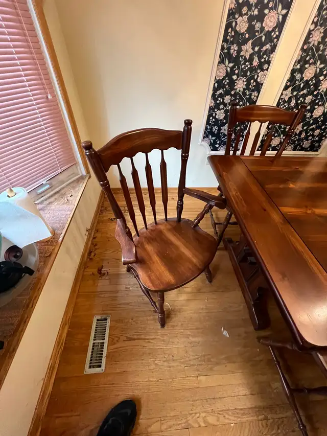 dining room set DeFehr co64324637191811121