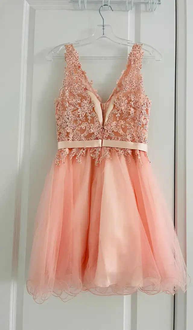 Brand new prom dress in Women's - Dresses & Skirts in Kitchener / Waterloo - Image 3