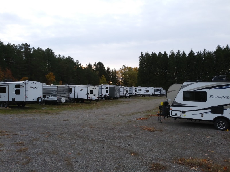 TRAVEL TRAILER, RV, CAMPER, MOTORHOME, AND TENT TRAILER STORAGE