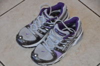Running/Walking Sports shoes, Size 6