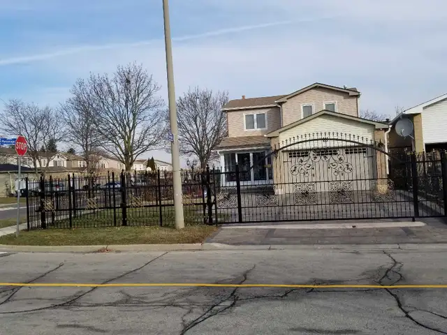 Room for Rent in Scarborough in Room Rentals & Roommates in City of Toronto - Image 2