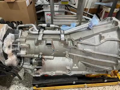 2023 new transmission from off show room floor 2023 Jeep Gladiator. V6 and transmission pulled from...