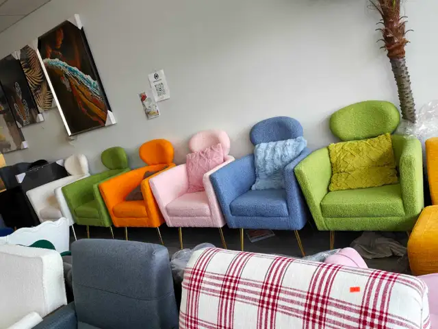 Warehouse for sale Armchairs,Single Sofa,Couch $99-$299 in Couches & Futons in Markham / York Region - Image 11