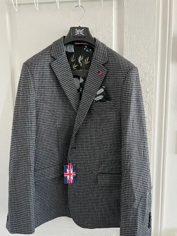 Men's Jacket - 48 Reg in Men's in City of Montréal - Image 2