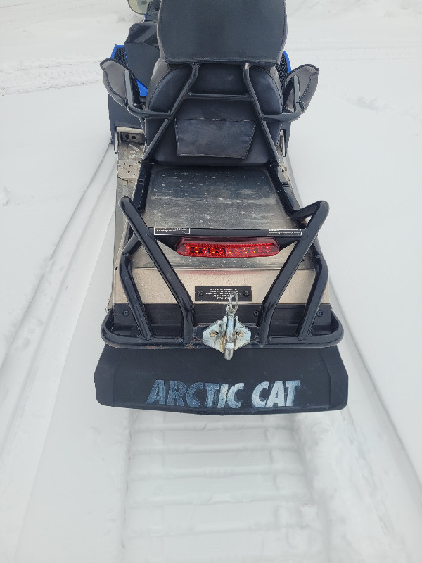 2013 Arctic Cat Bearcat 570XT Snowmobile – 3388KM/190HRS in Other in Kingston - Image 3