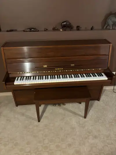 Yamaha M5J Upright Piano (reduced), View more