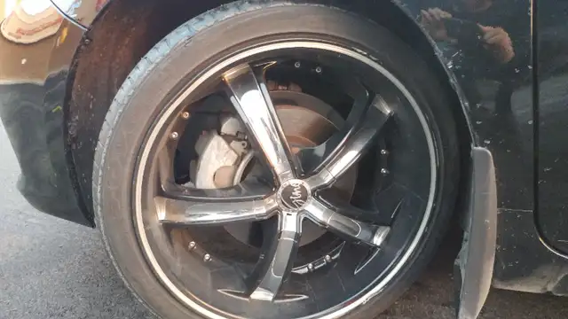 Kit 4 mags 20 pouces pneus TOYO 245-35-R20 tires 20inch rims set in Tires & Rims in Laval / North Shore - Image 3