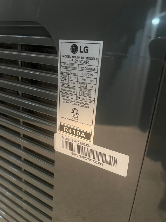 LG 12000 BTU Portable Air Conditioner  in Heaters, Humidifiers & Dehumidifiers in Oshawa / Durham Region - Image 2