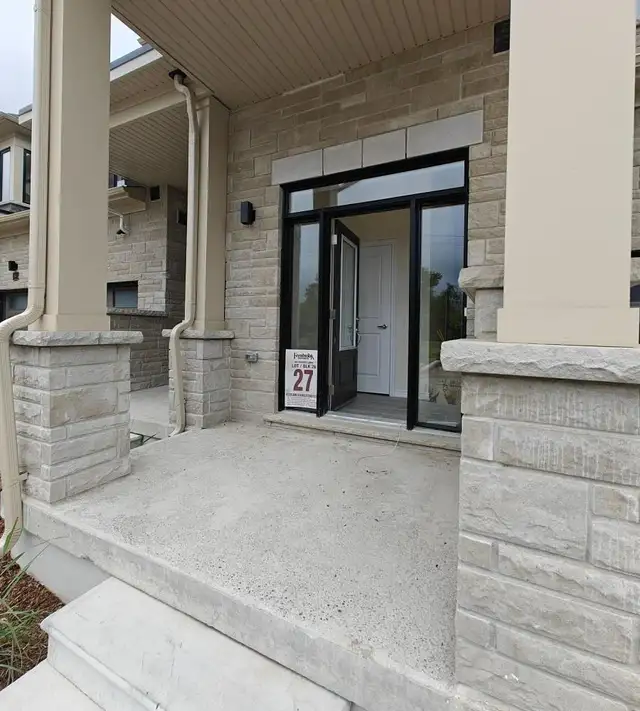 Female Only - Private Room For Rent in Room Rentals & Roommates in Kawartha Lakes - Image 3