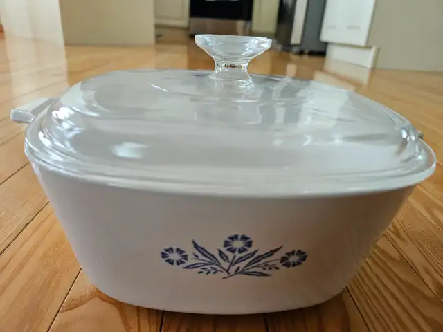 Corning Ware Casserole463244942325196800