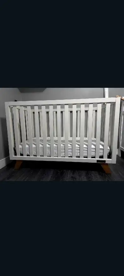 Child Craft Crib, View more