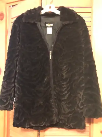 Ladies Jacket for sale, View more