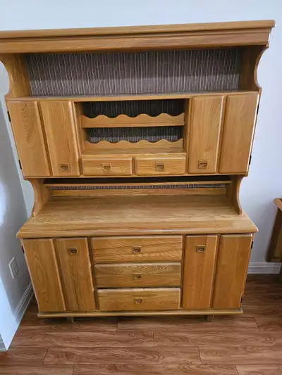 Buffet en érable canadien , View more
