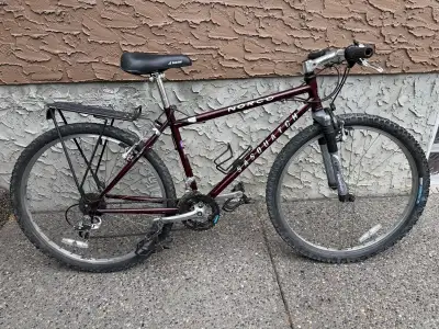 Classic Norco Sasquatch hardtail 21 speed mountain bike. Size small, would fit someone about 5 ft -...