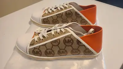 Michael Kors Sneakers, View more