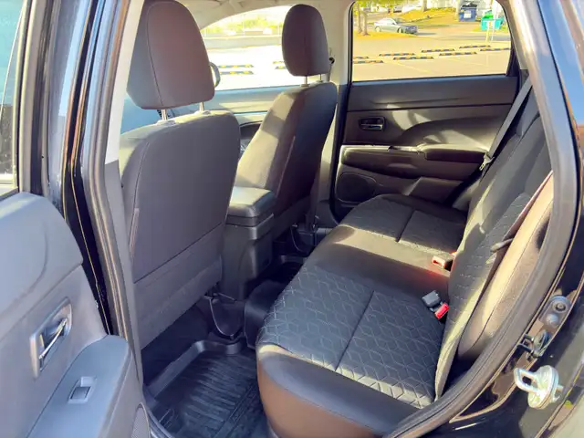 Mitsubishi RVR585100305504020485