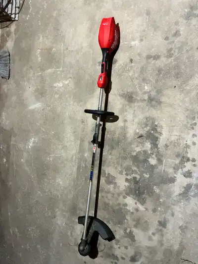 Milwaukee trimmer, View more