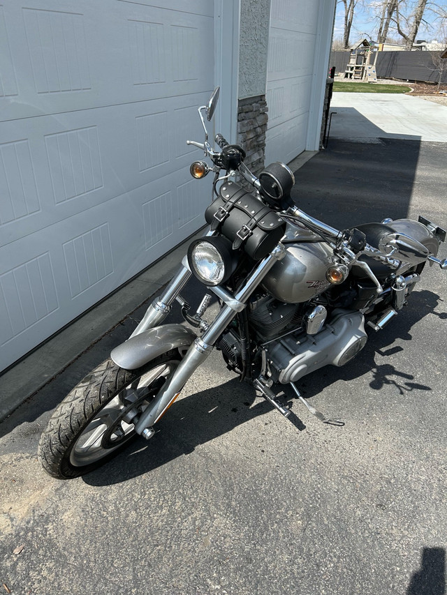 2008 Harley Davidson Super Glide in Street, Cruisers & Choppers in Lethbridge - Image 2