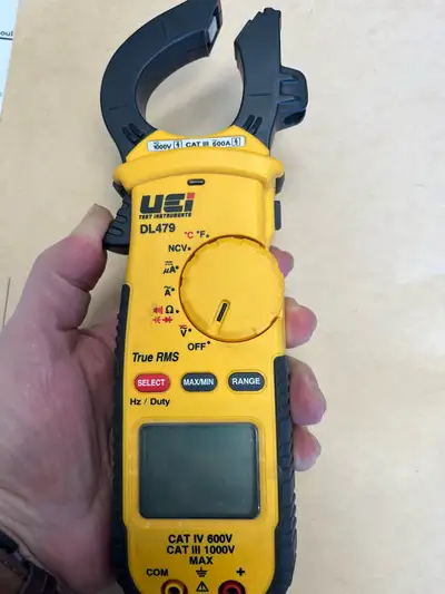 UEI test instrument Selling a UEi DL479 clamp meter in good working condition. Reliable tool for ele...