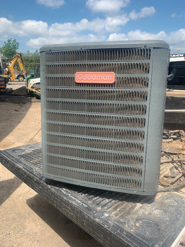 2.5 ton Goodman. A/c. Air conditioner  14 seer in Heating, Cooling & Air in Hamilton