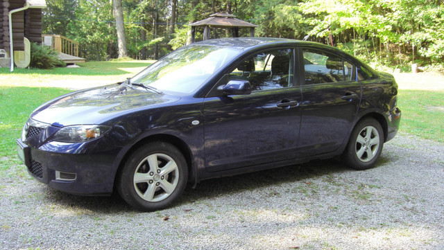 2009 Mazda 3 GX 187k km in Cars & Trucks in City of Toronto - Image 3