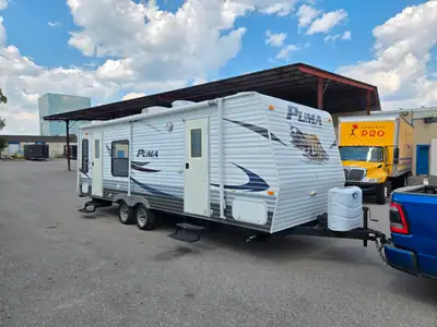 Selling my camper Travel Trailer 28Ft Works Perfect! 20ft awning / canopy Weight: 5800 LBS Ownership...
