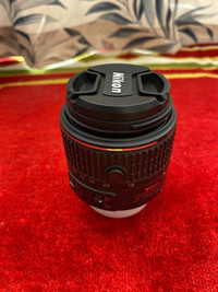 Nikon AF-S DX 18-55mm f/3.5-5.6G VR II Kit Lens