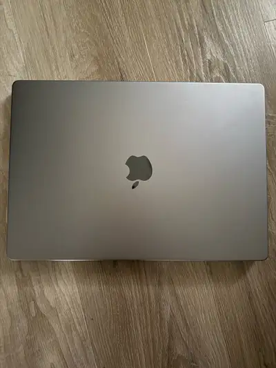 Mackbook Pro M1 16 inch, View more