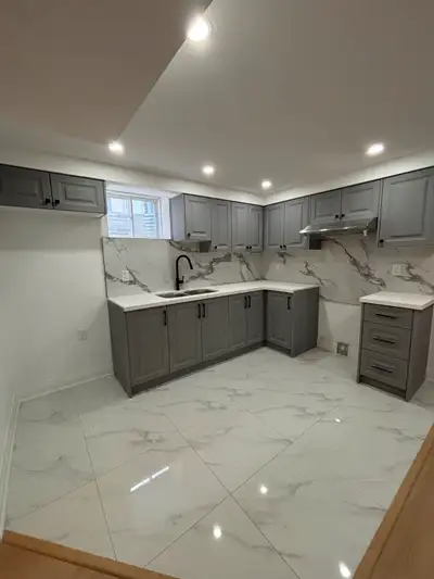 2 Bedroom Basement Apartment – Available Immediately